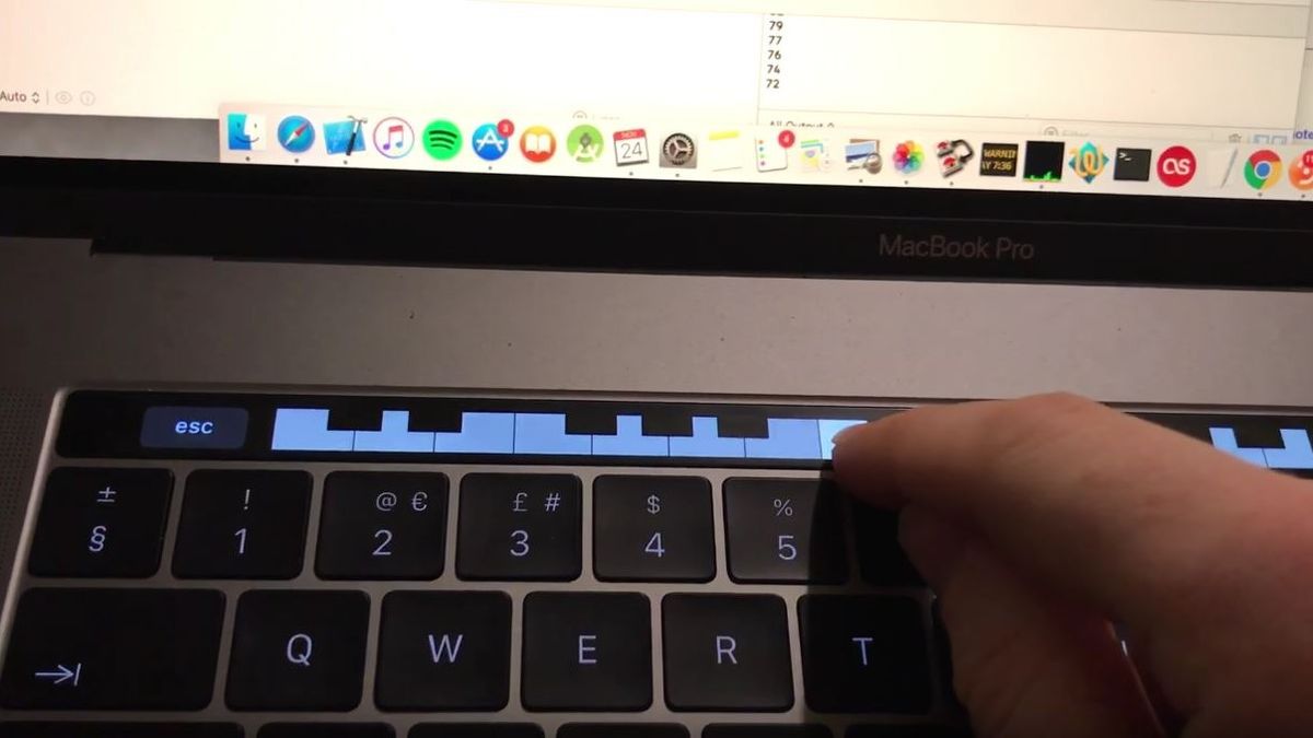The MacBook Pro's Touch Bar just got its killer app a tiny piano