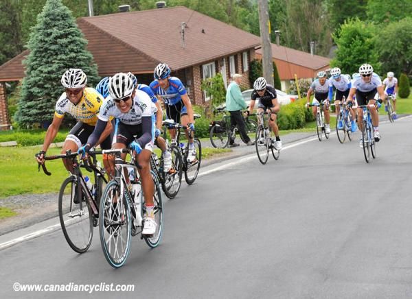 Bernardo Colex pushes the pace with two to go