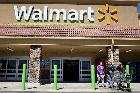 A Walmart store front.