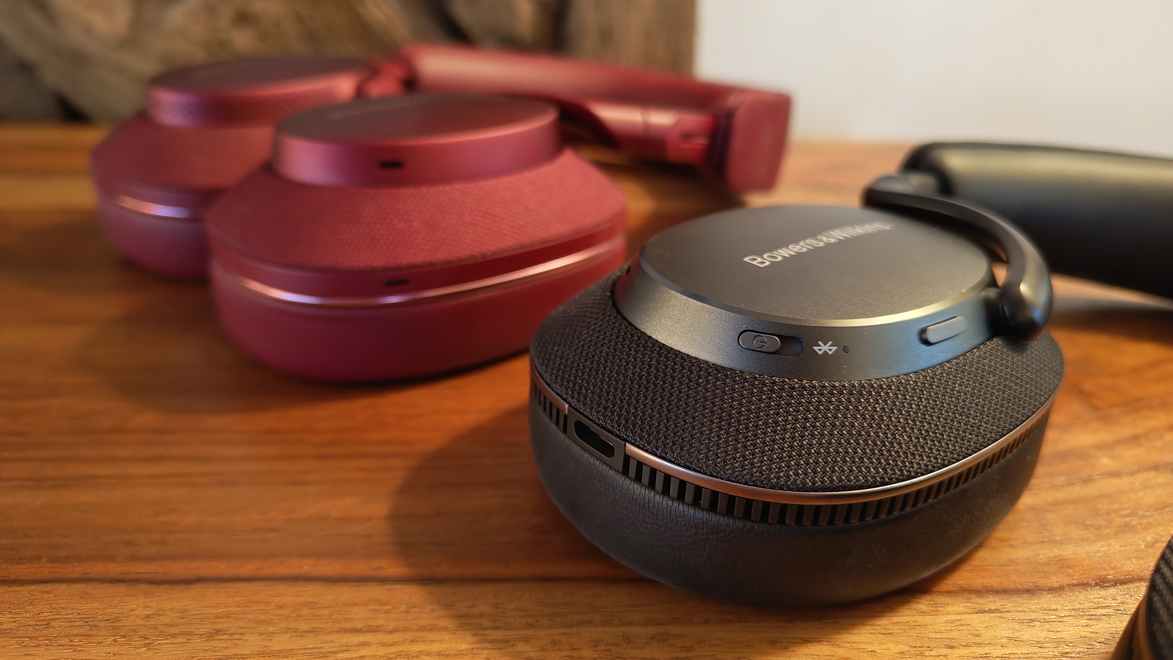 Bowers & Wilkins Px7 S3 vs Bowers & Wilkins Px7 S2e