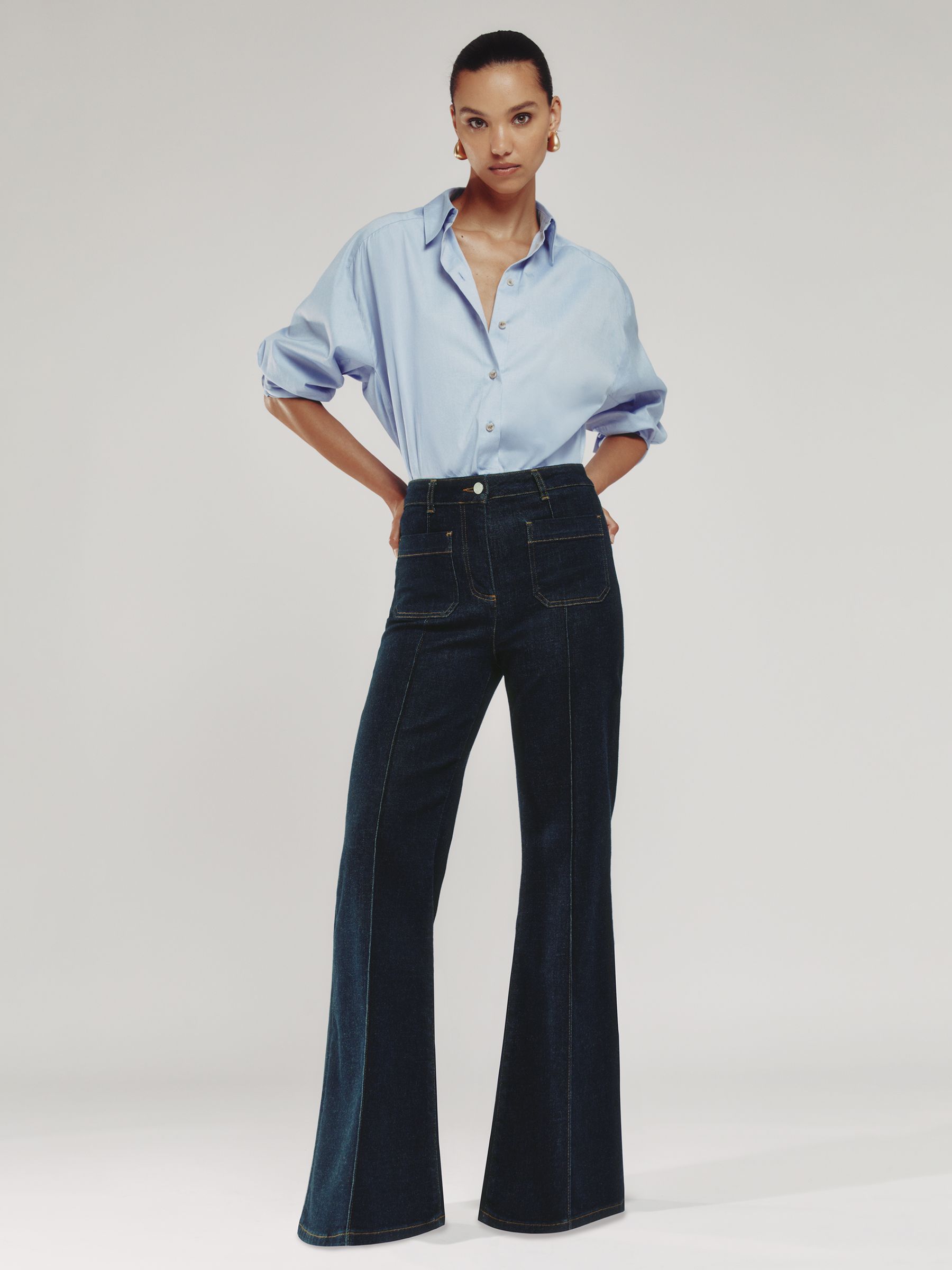 Patch-Pocket Flared Jeans in Dark Blue