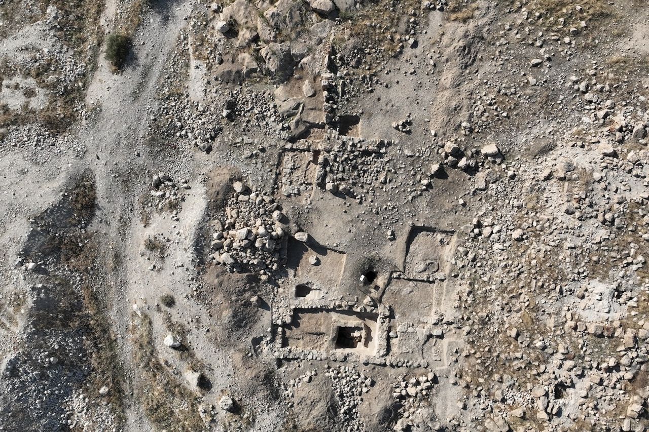 an aerial view of an archaeological site in the desert