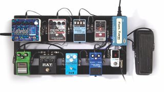 Fully loaded pedalboard with a Fuel Tank power supply