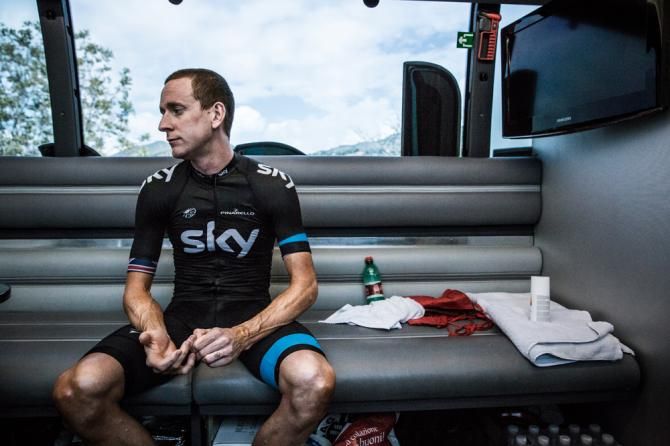 Bradley Wiggins finds himself alone ahead of stage 4 of the Giro d'Italia