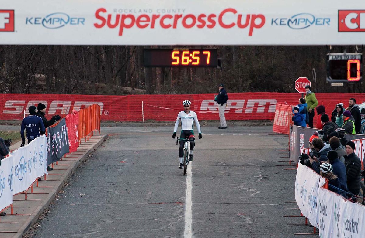 Taking the win-Curtis White (Cannondale p/b CYCLOCROSSWORLD