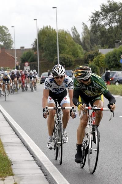 Rider were anxious to get away from the bunch, but it would come down to a sprint once again.