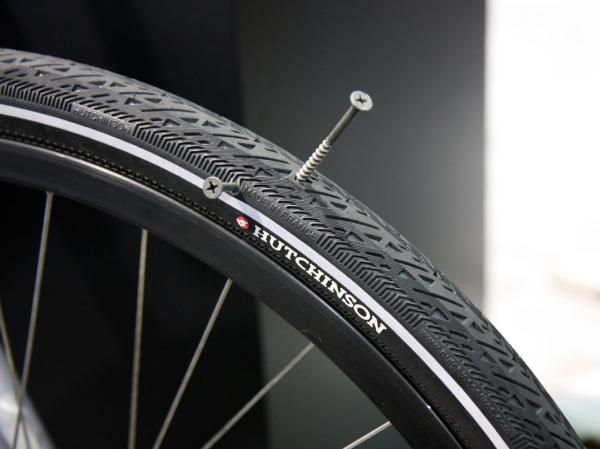 Hutchinson's Serenity city tire concept mates a durable outer tire with a semi-solid foam insert.