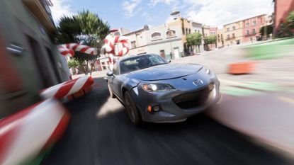 Forza Horizon 5 2021 holiday accolades mazda smashing candy canes