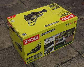 Ryobi 40cm Cordless Brushless Lawn Mower box