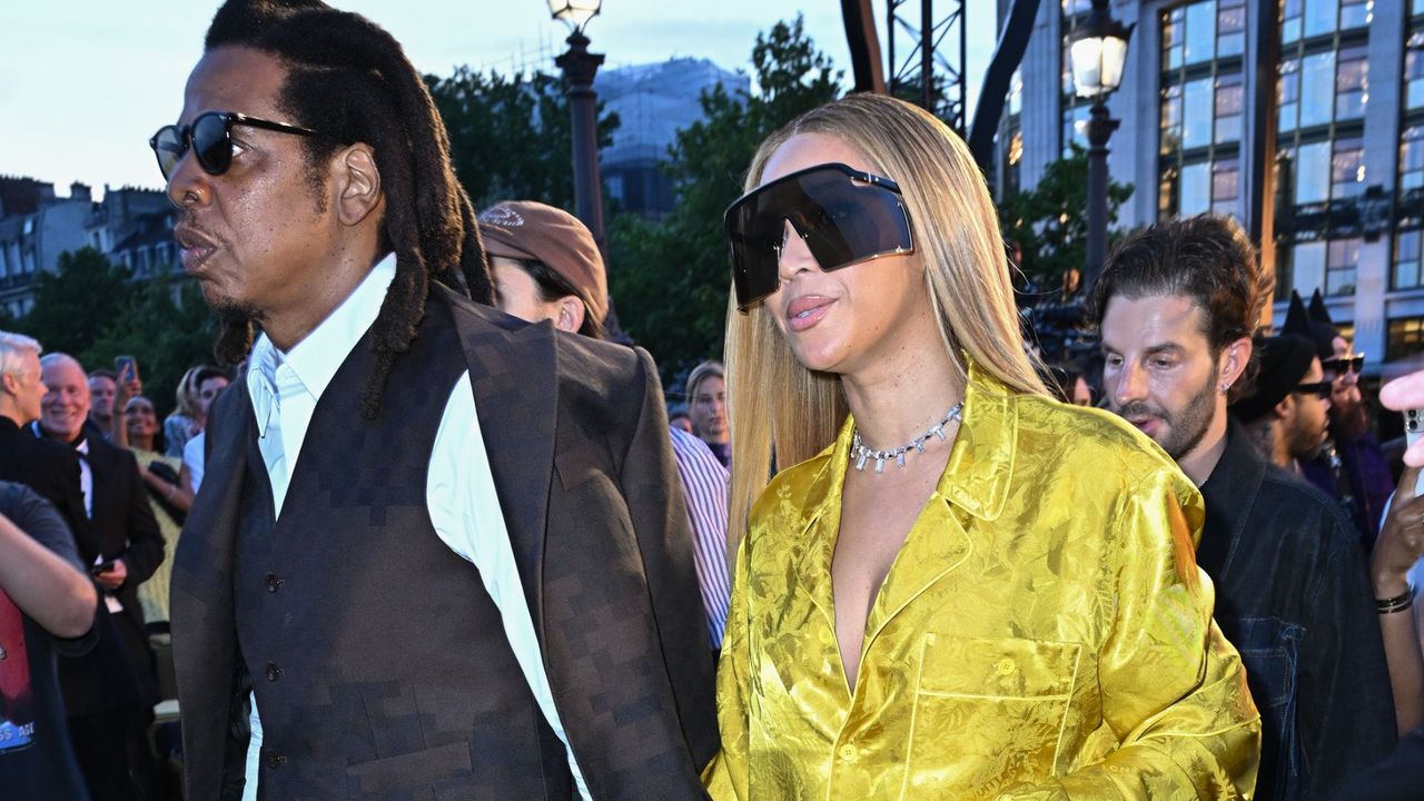 Louis Vuitton Spring 2024 Menswear Collection celebrity arrivals: Beyonce and Jay Z 