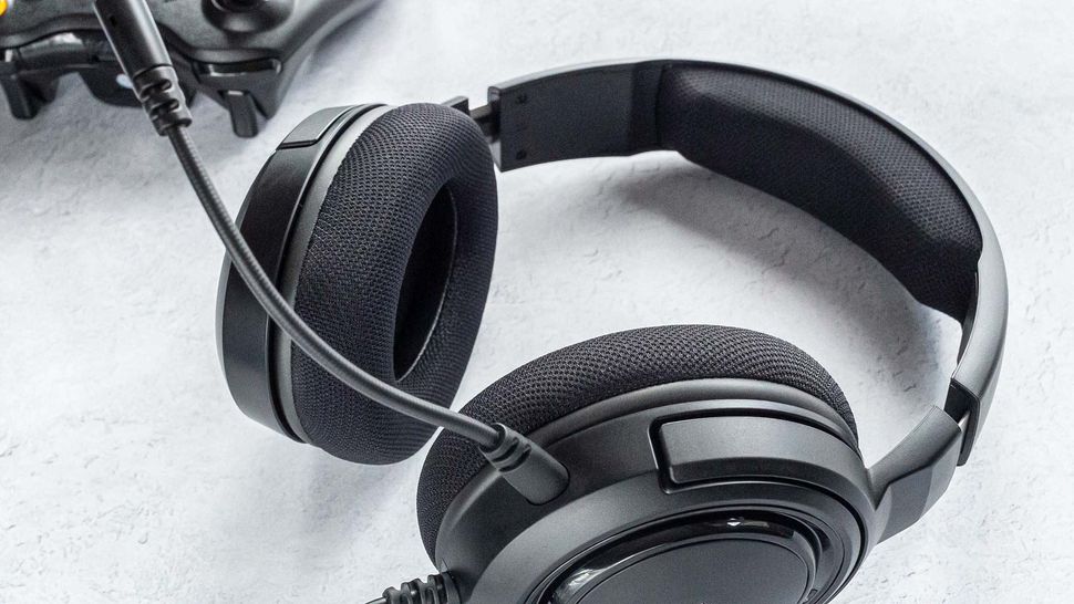 Corsair HS35 Stereo Gaming Headset review | Tom's Guide