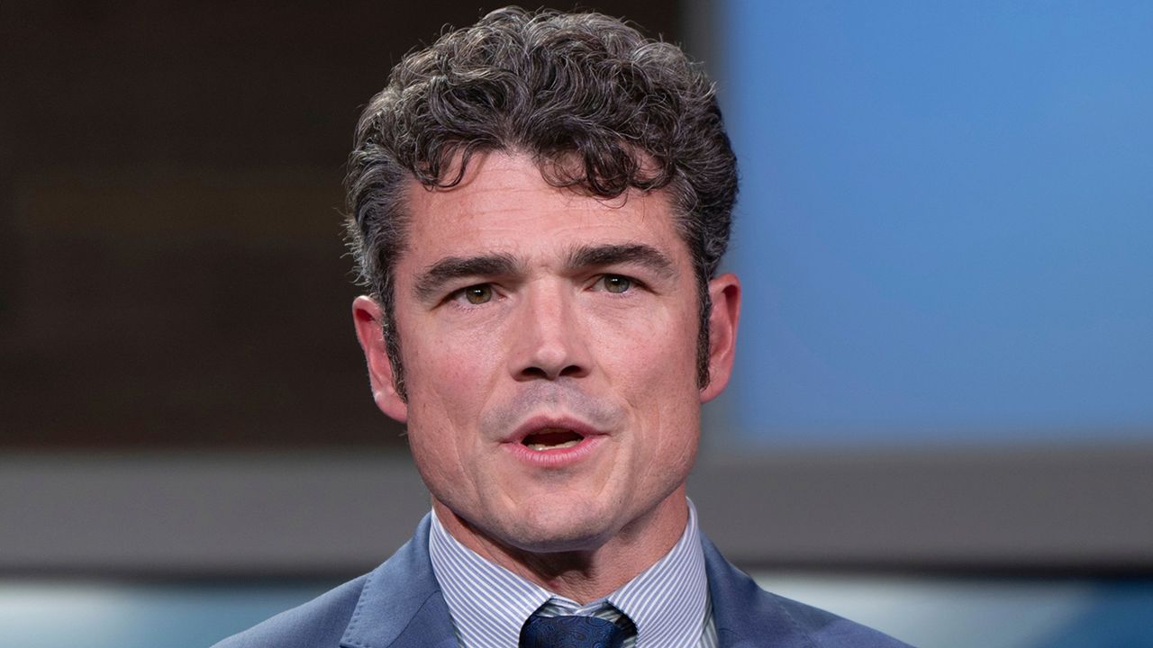 MAGA: Is Trump losing control of his base?