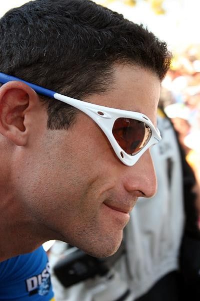 George Hincapie (Discovery Channel) says he's given up on GC, and will now focus on a stage win.
