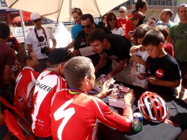 Signing autographs in Madrid for fans.