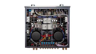 Integrated amplifier: PrimaLuna Evo 300 Hybrid