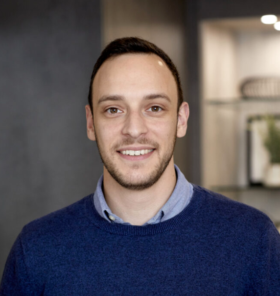 Expert headshot of Sam Harris, Senior Design Consultant at Ashford Kitchens &amp; Interiors
