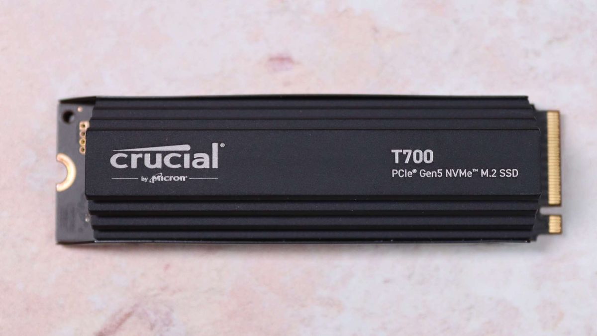 Crucial T700 SSD