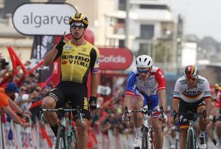Dylan Groenewegen (Jumbo Visma) wins stage 4 at Volta ao Algarve