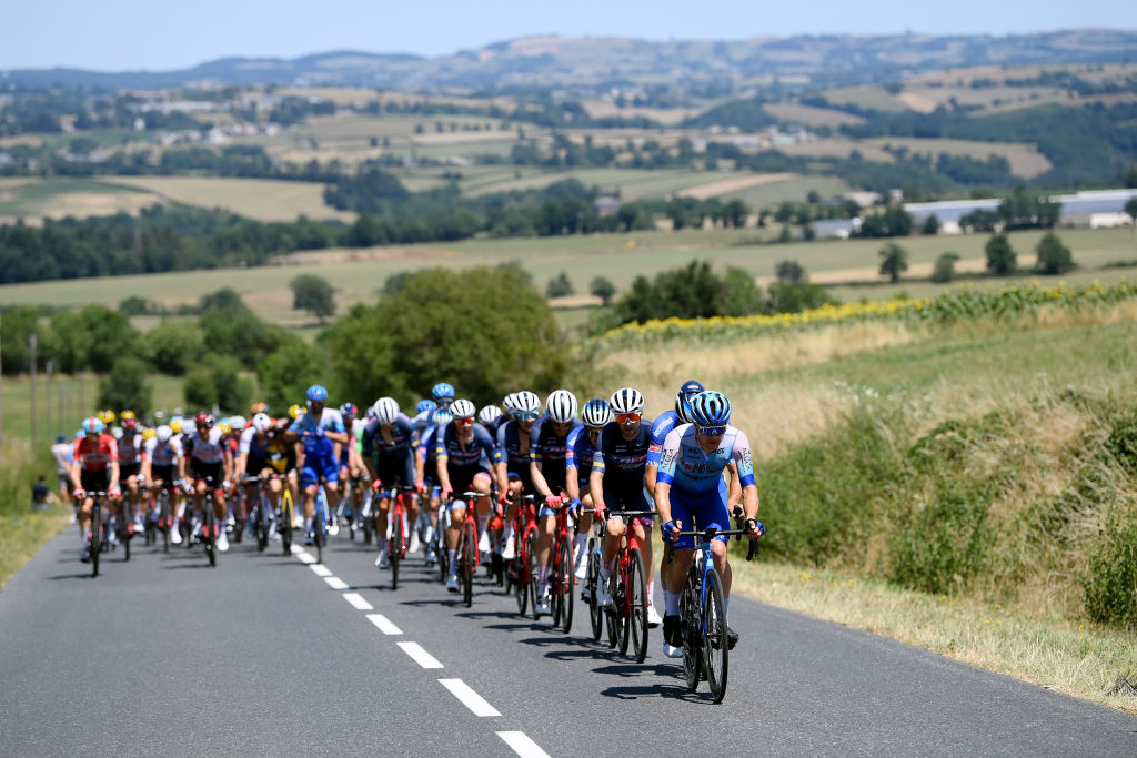 BikeExchange and Trek-Segafredo lead the Tour de France peloton