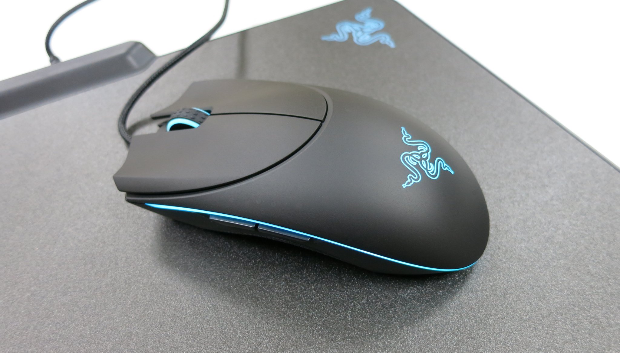 Razer Diamondback Ambidextrous Gaming Mouse review | Windows Central