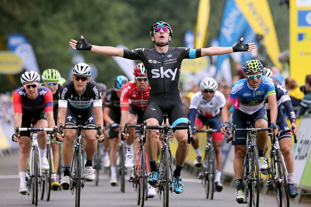 Elia Viviani (Team Sky) wins stage 3 at the 2015 Tour of Britain.