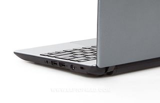 Acer C7 Chromebook Ports