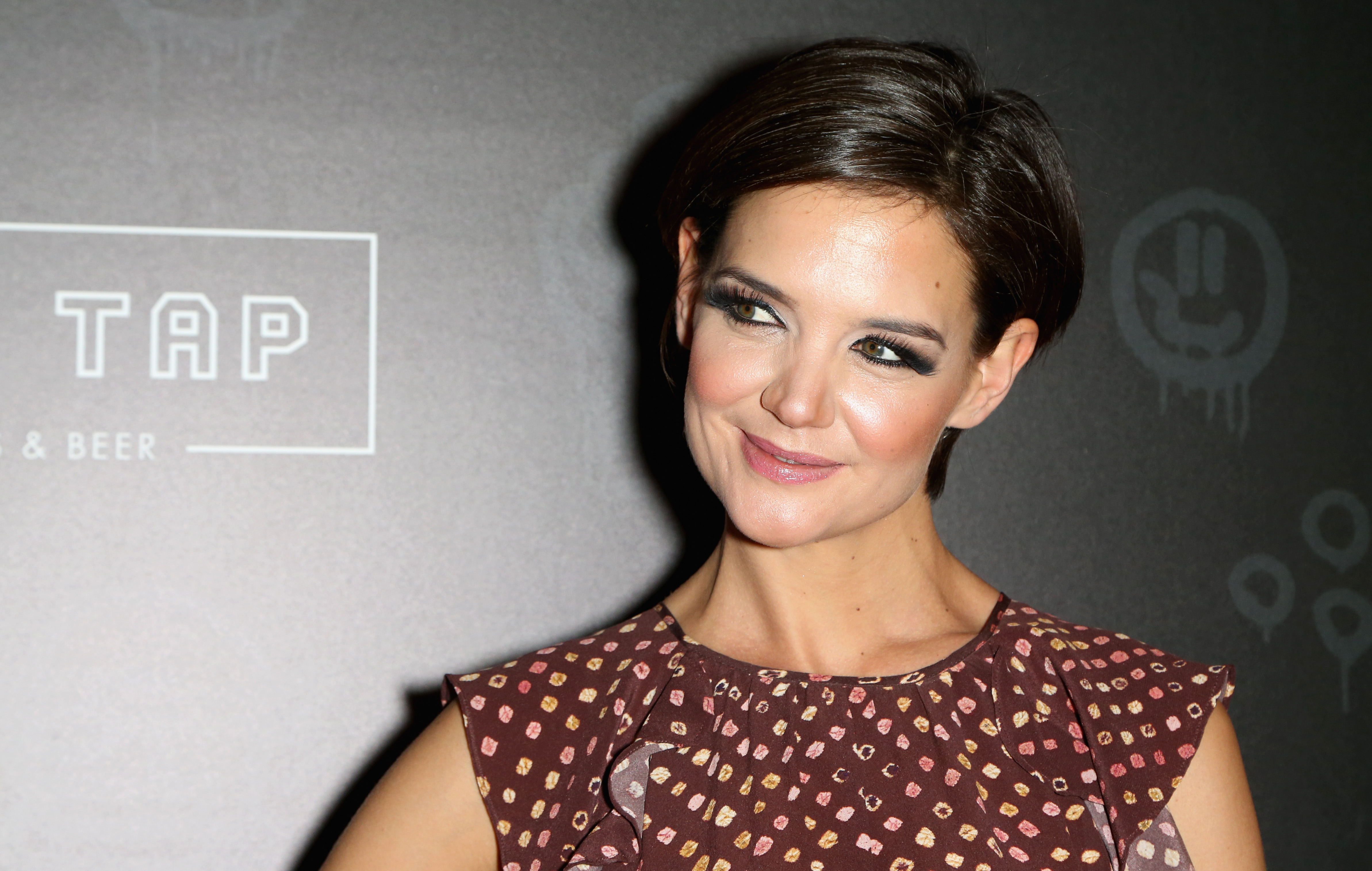 Katie Holmes attends the grand opening of Black Tap Craft Burgers &amp;amp; Beer at The Venetian Las Vegas on December 29, 2017 in Las Vegas, Nevada.