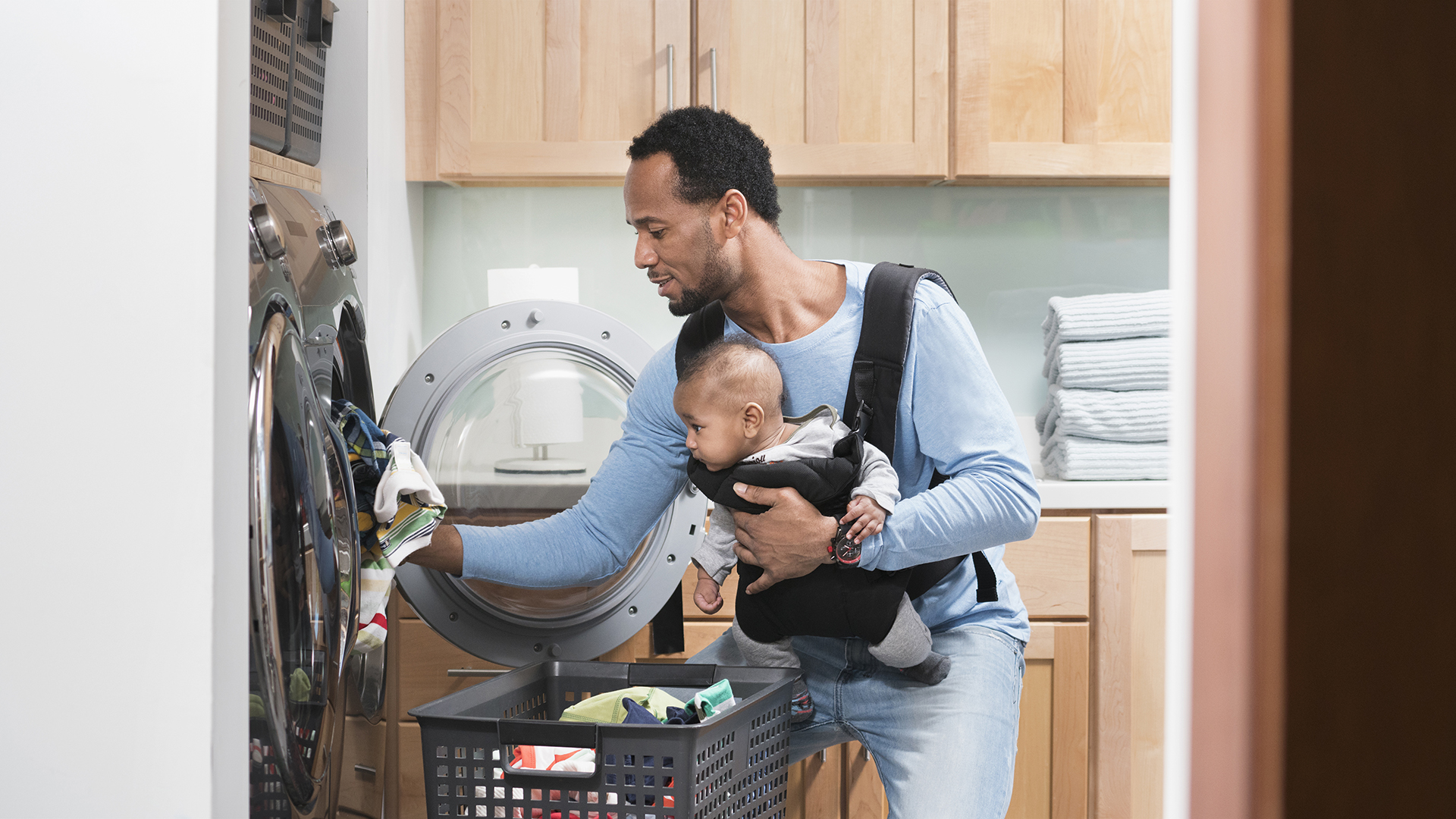 my-front-load-washer-is-turning-on-but-when-i-press-the-button-to