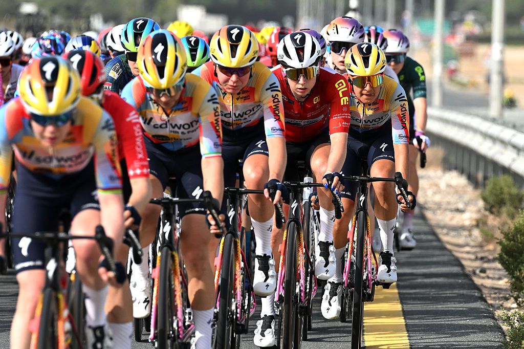 'It was really a big mess in the final' - Barbara Guarischi on navigating chaos and crashes to bring Lorena Wiebes to another victory at the UAE Tour Women