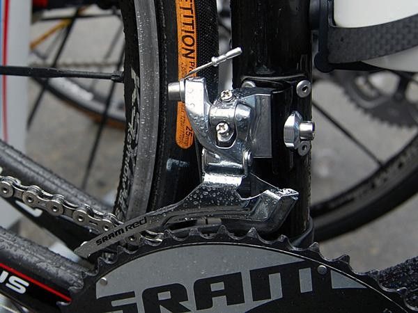 Ciolek apparently prefers the stiffer steel 'Red' cage as well.