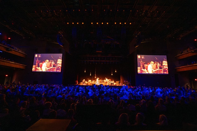 The Box at Trilith LIVE Pioneers Immersive Entertainment with Revolutionary d&amp;amp;b audiotechnik Soundscape System.