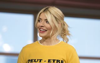 Holly Willoughby dressed in yellow on This Morning