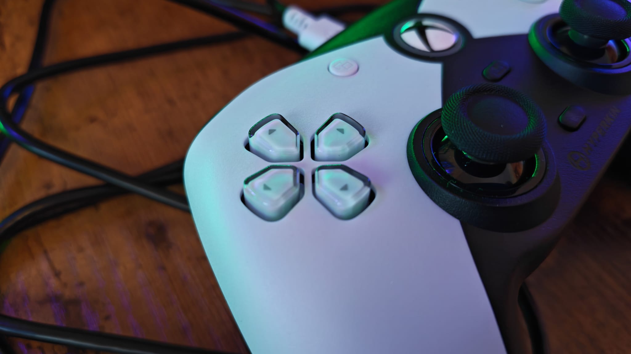 The PS5-like D-pad on the Hyperkin Competitor