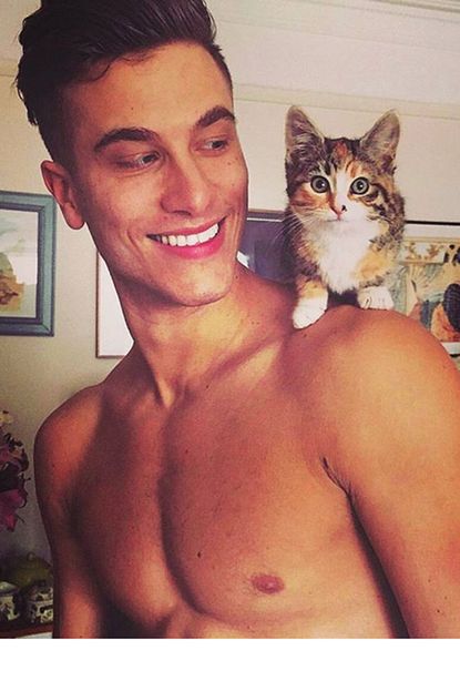 Hot Dudes With Kittens Instagram Account Cats