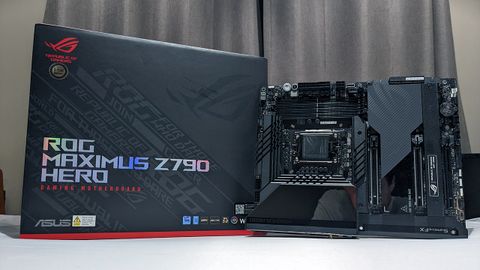 Asus ROG Maximus Z790 Hero motherboard and box