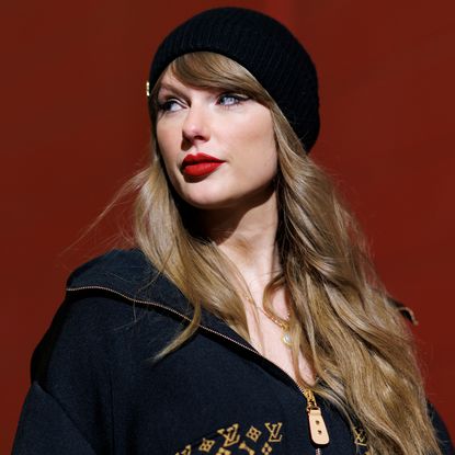 Taylor Swift attending a Chiefs game