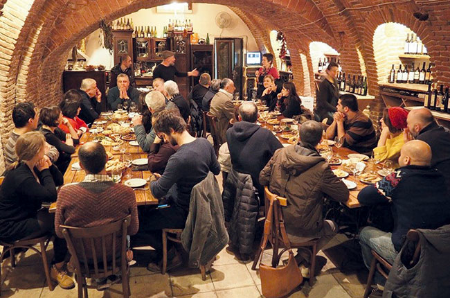 Georgia restaurants, Vino Underground