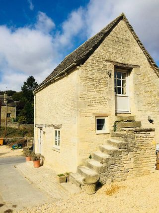 Airbnb stay in the Cotswolds