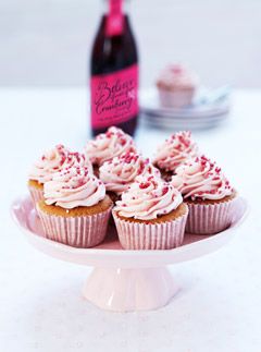 Cranberry cupcakes