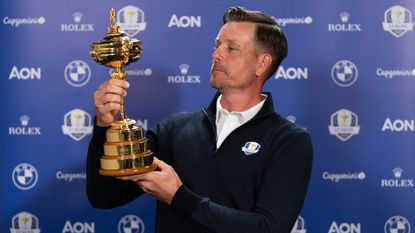 Henrik Stenson holds the Ryder Cup