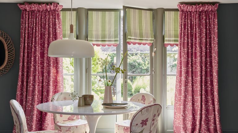 小屋窗帘创意——凡妮莎·阿巴特诺特窗帘
