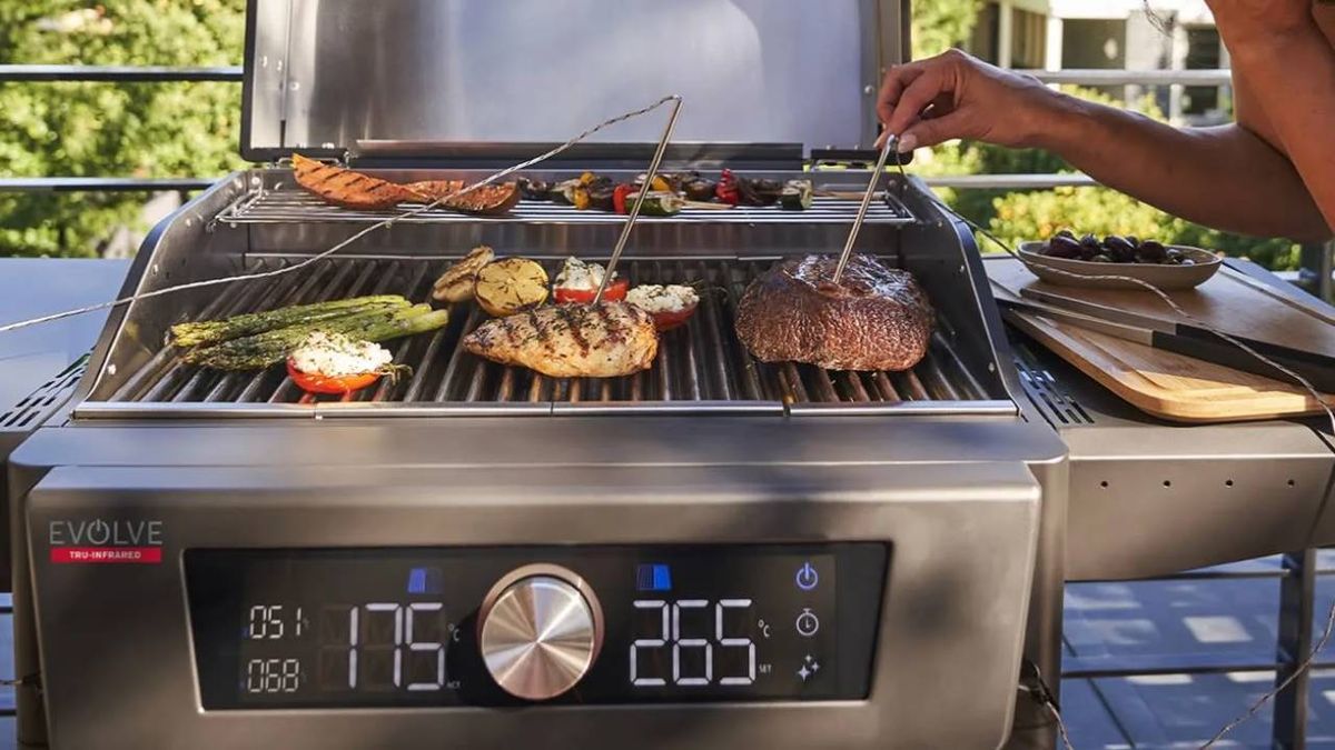 15 Best gas BBQs UK in 2023 including Weber and Char Broil