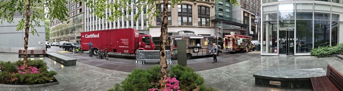 Motorola Razr Plus 2024 panorama sample.