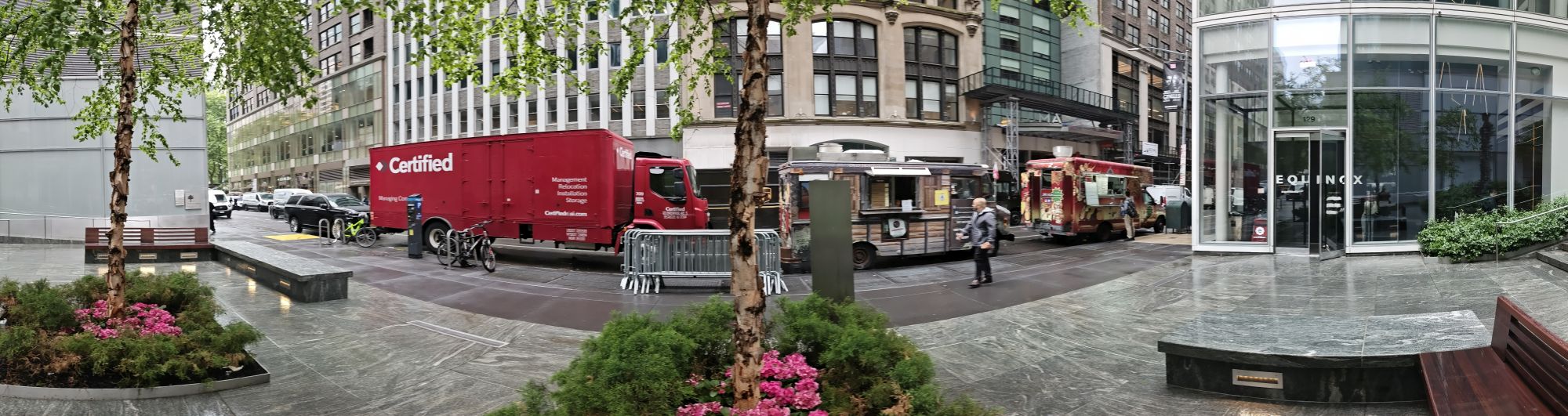 Motorola Razr Plus 2024 panorama sample.