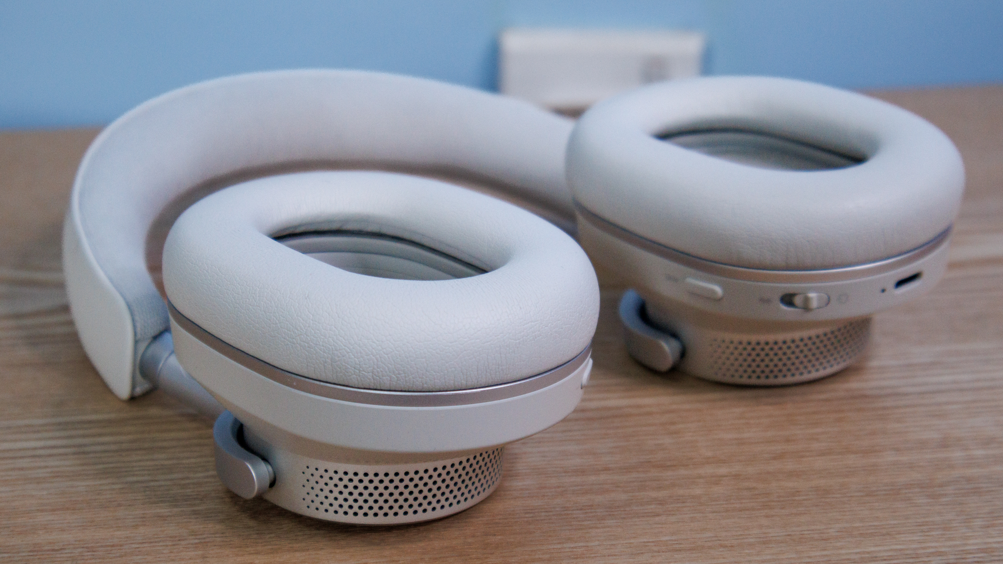 Cambridge Audio Melomania P100 SE headphones on a table.