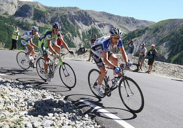 Vande Velde rode within himself to stay within shouting distance of the yellow jersey on the climb.