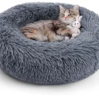 rabbitgoo Calming Cat Bed | Amazon