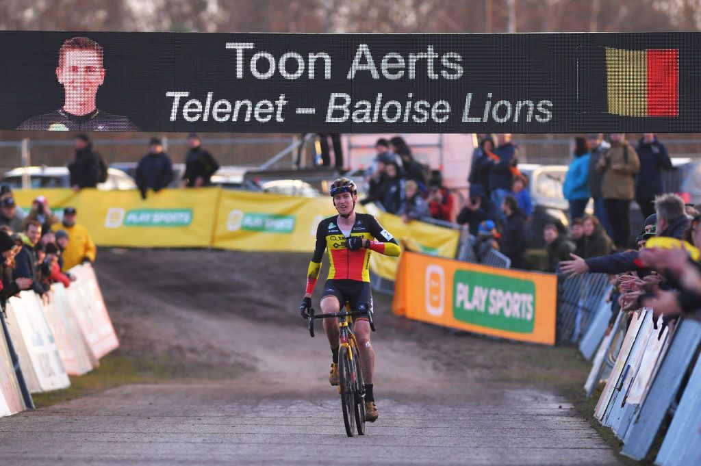 ZONHOVEN BELGIUM DECEMBER 08 Arrival Toon Aerts of Belgium and Team Telenet Baloise Lions Celebration during the 24th Superprestige Zonhoven 2019 superprestige zonhoven TelenetSuperprestige on December 08 2019 in Zonhoven Belgium Photo by Luc ClaessenGetty Images