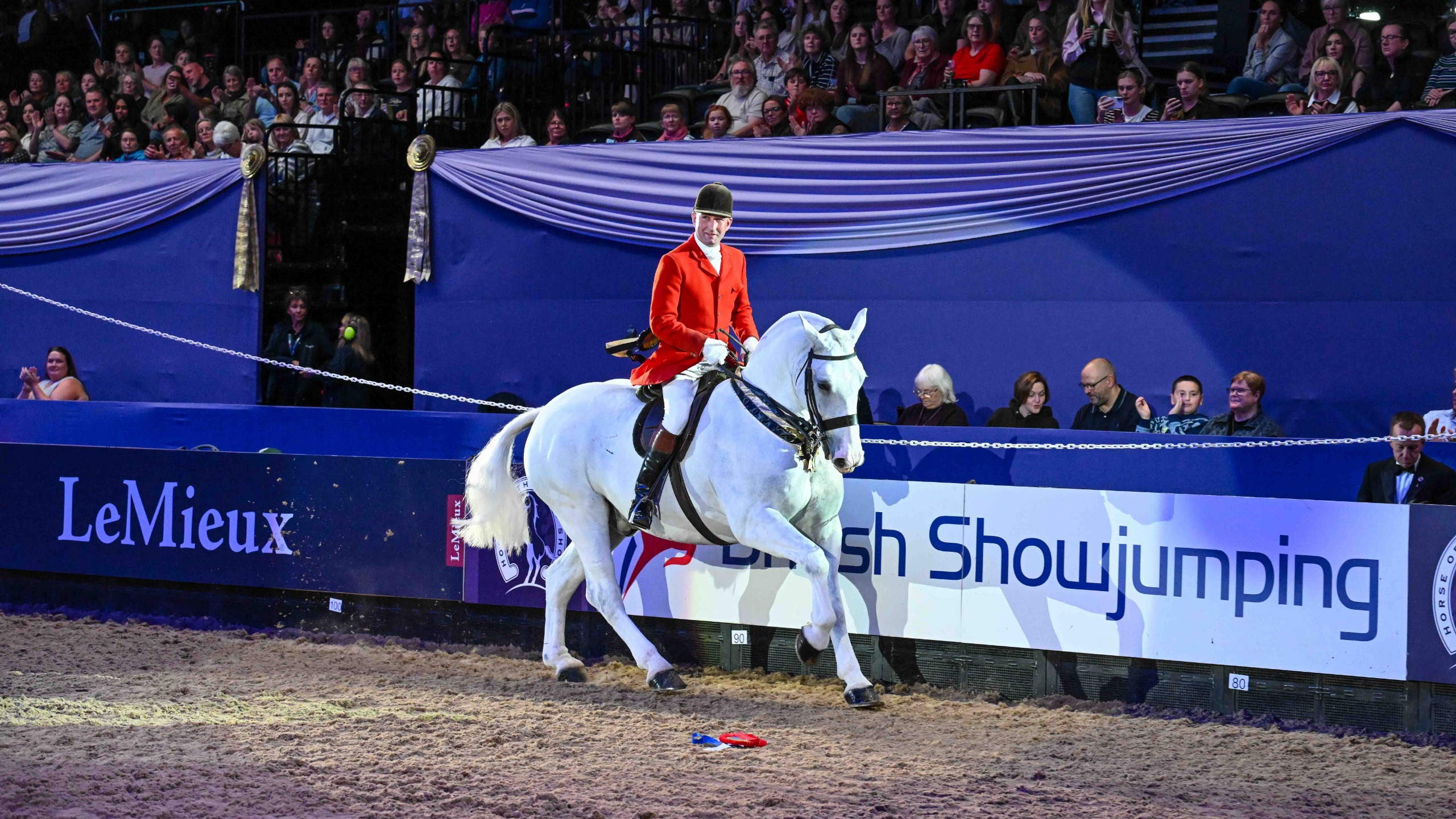 Carters Top Gun and Oliver Hood at HOYS 2026