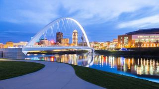 The Des Moines, Iowa skyline at night